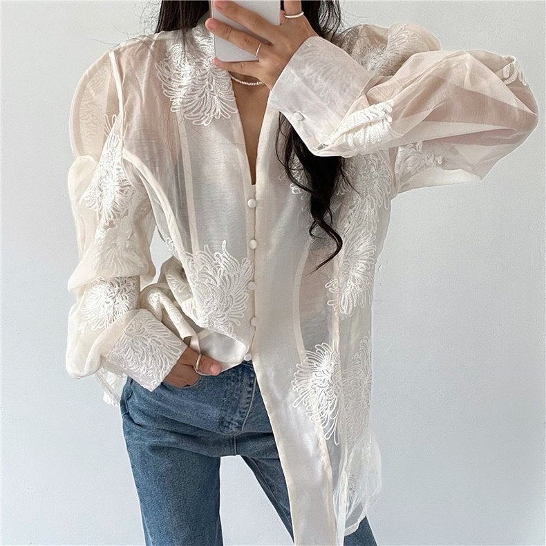 Hyori Puff Sleeve Blouse