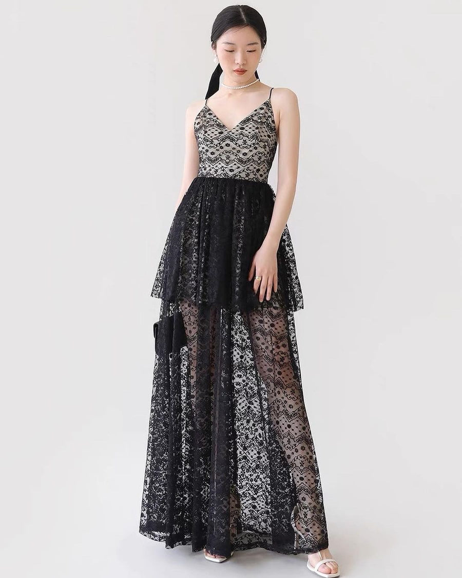 Nicolse Lace Maxi Dress