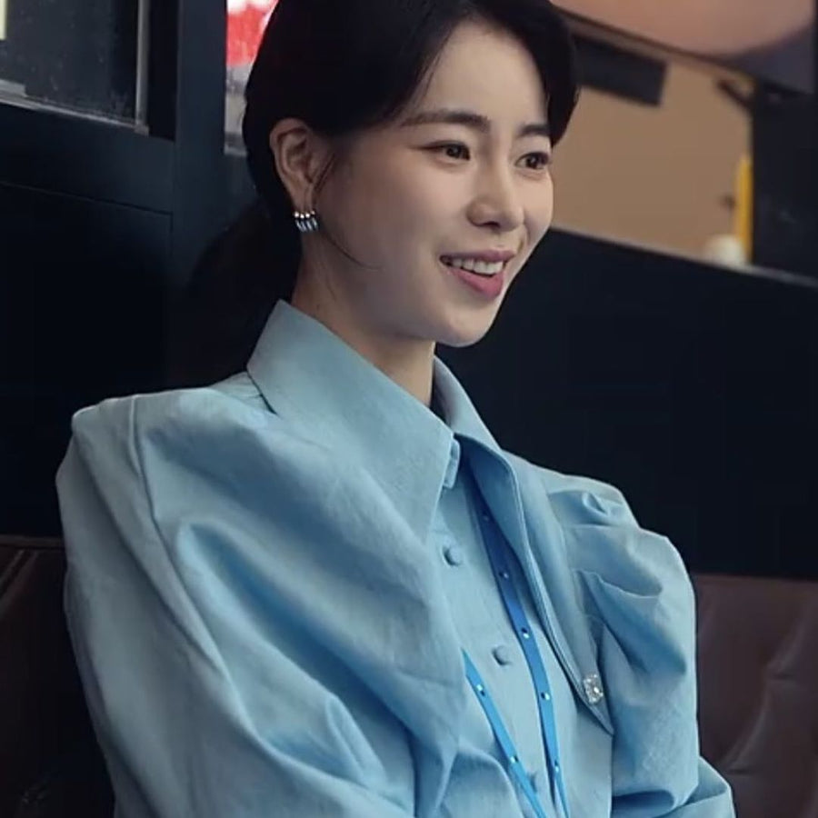 Yeon-jin Blue Shirt